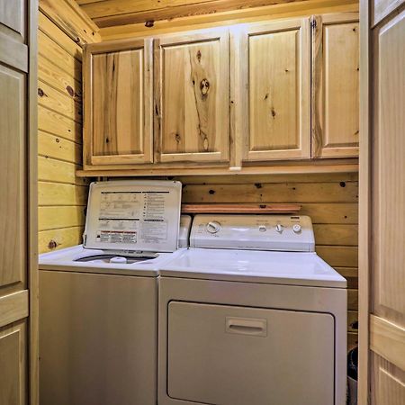 Lakeside Cabin On 2 Acres With Fire Pit And Hot Tub! Pinetop-Lakeside Exteriér fotografie
