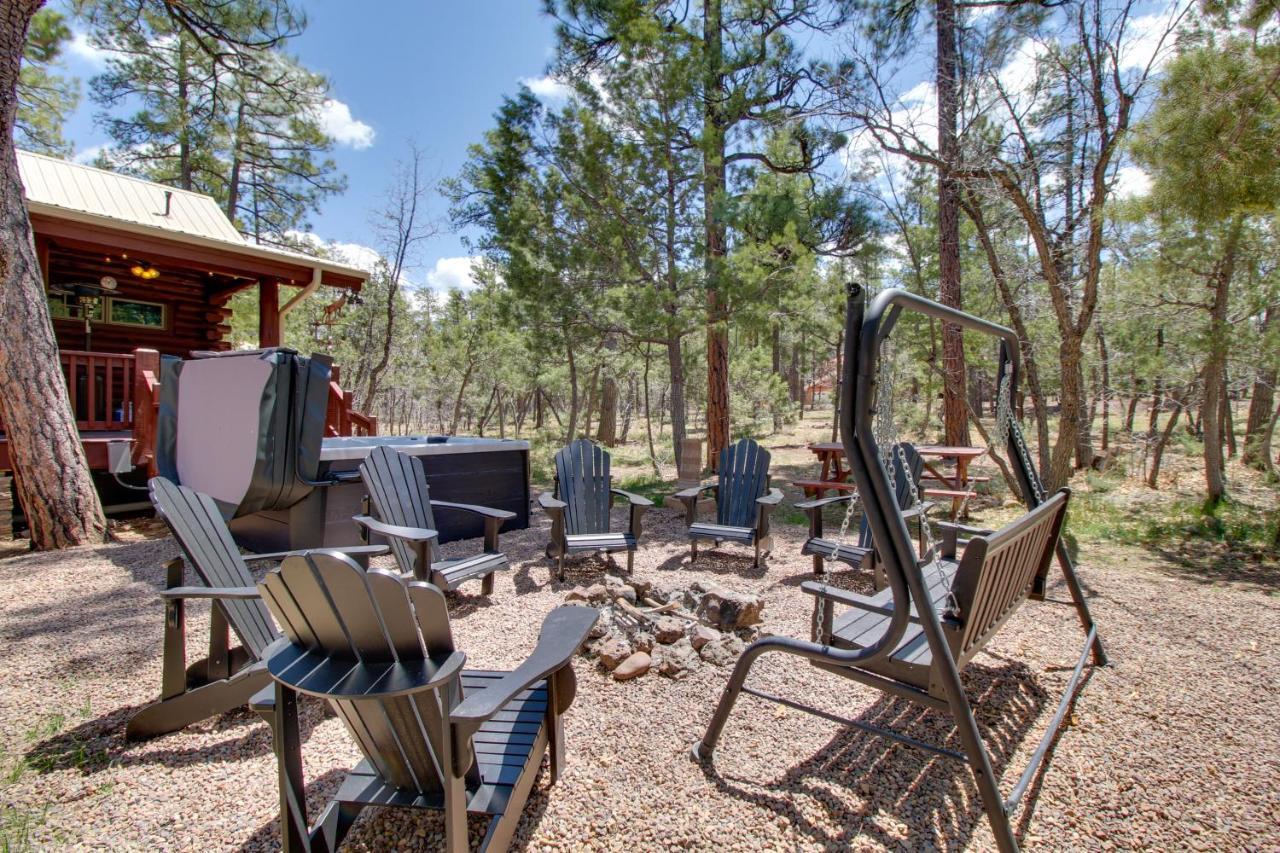 Lakeside Cabin On 2 Acres With Fire Pit And Hot Tub! Pinetop-Lakeside Exteriér fotografie