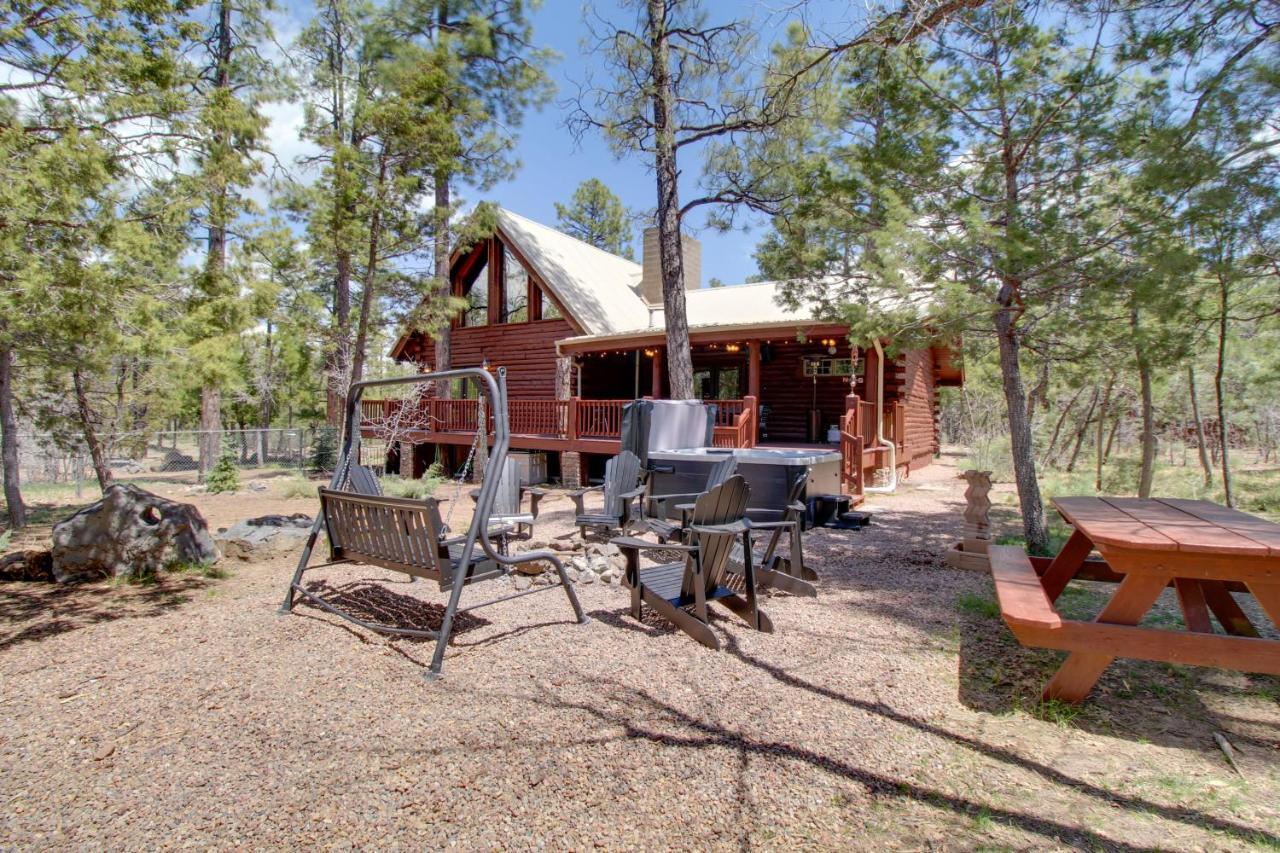 Lakeside Cabin On 2 Acres With Fire Pit And Hot Tub! Pinetop-Lakeside Exteriér fotografie
