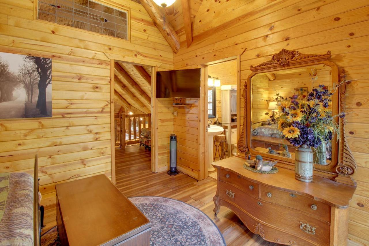 Lakeside Cabin On 2 Acres With Fire Pit And Hot Tub! Pinetop-Lakeside Exteriér fotografie